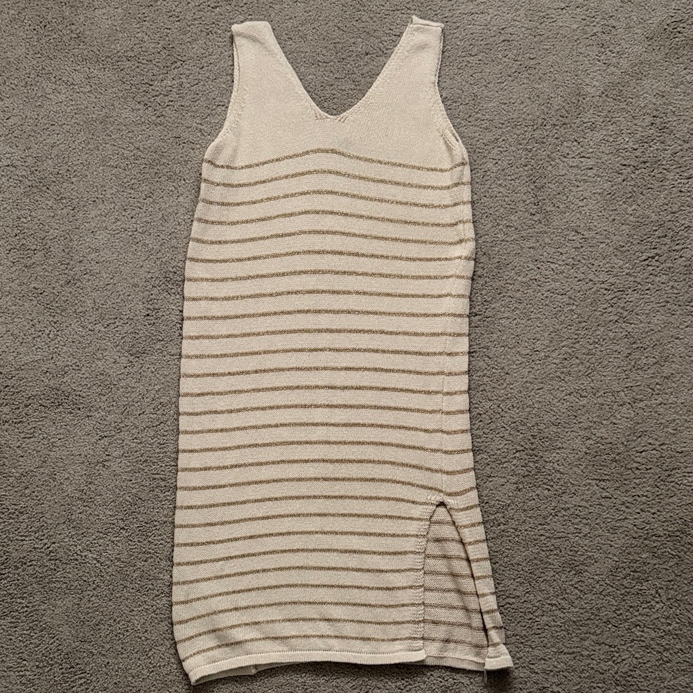 Floris Swim Coverup Dress Size Medium Crochet Cream & Gold Resortwear Beach